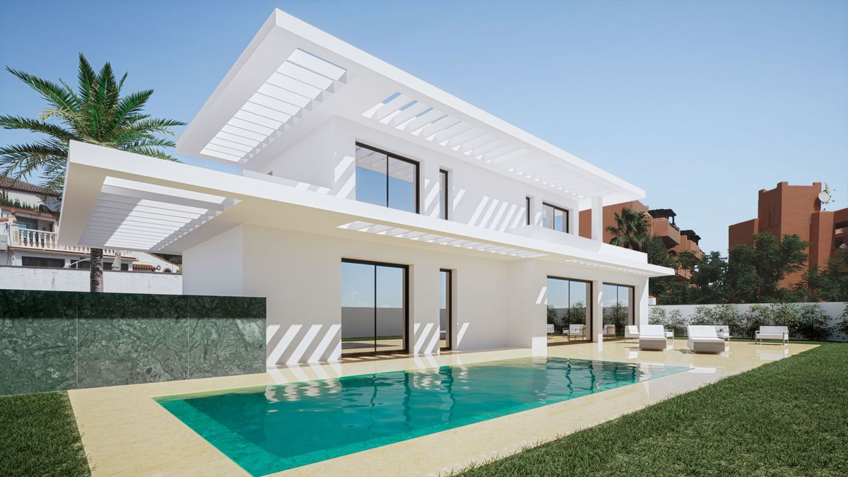 New build luxury villa for sale within walking distance to the beach at Estepona